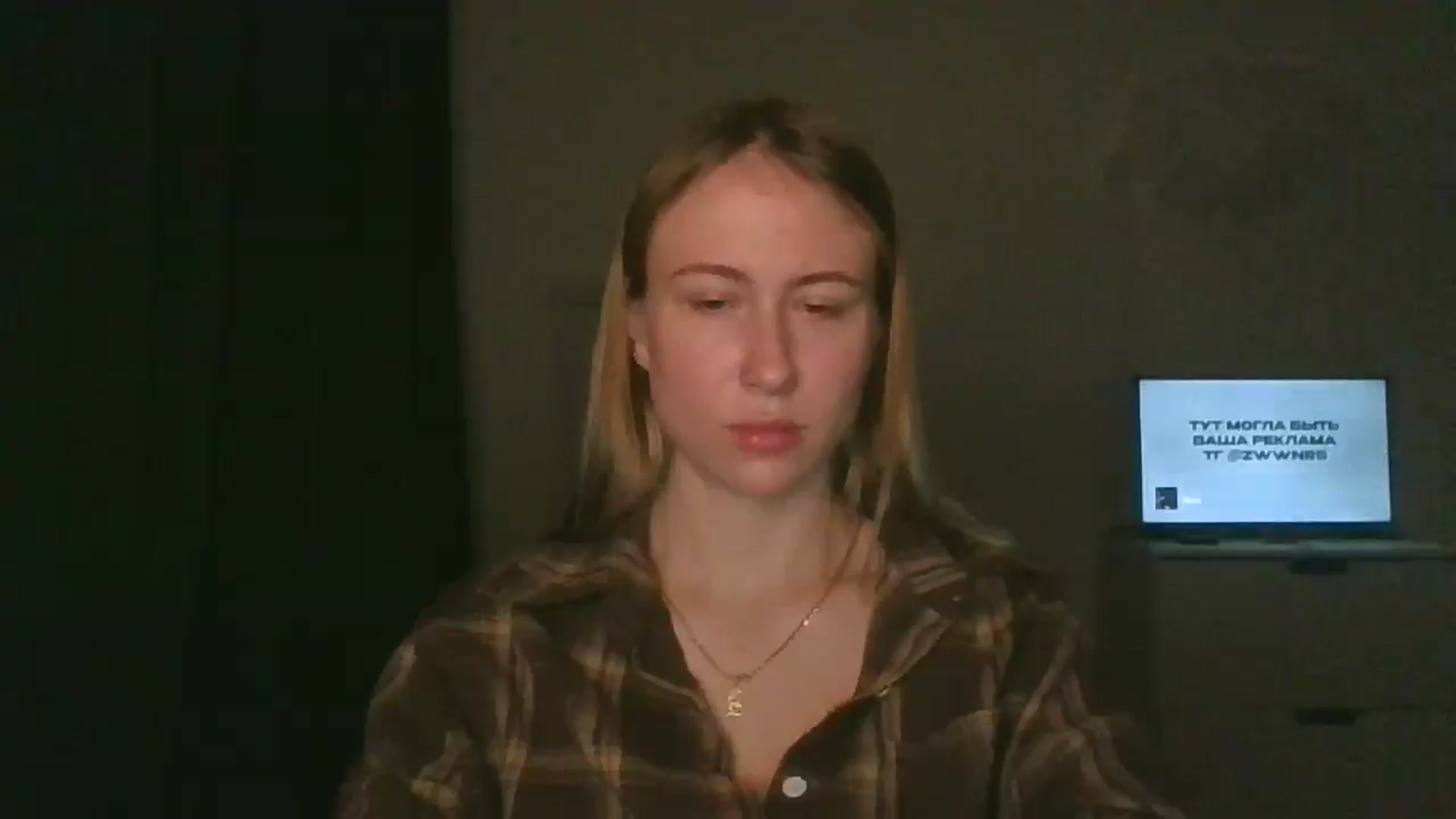 Gallery image thumbnail from Marmelade's myfreecams stream on, 03/29/2025, 23:56 image 15 of 20