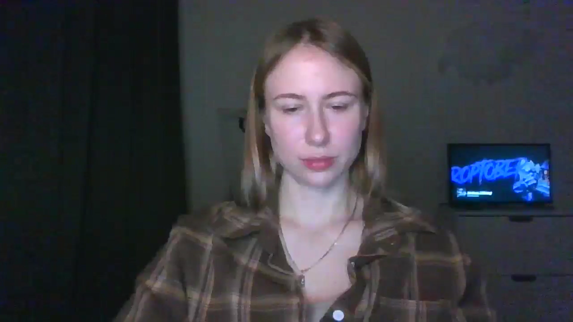 Gallery image thumbnail from Marmelade's myfreecams stream on, 03/29/2025, 23:56 image 3 of 20