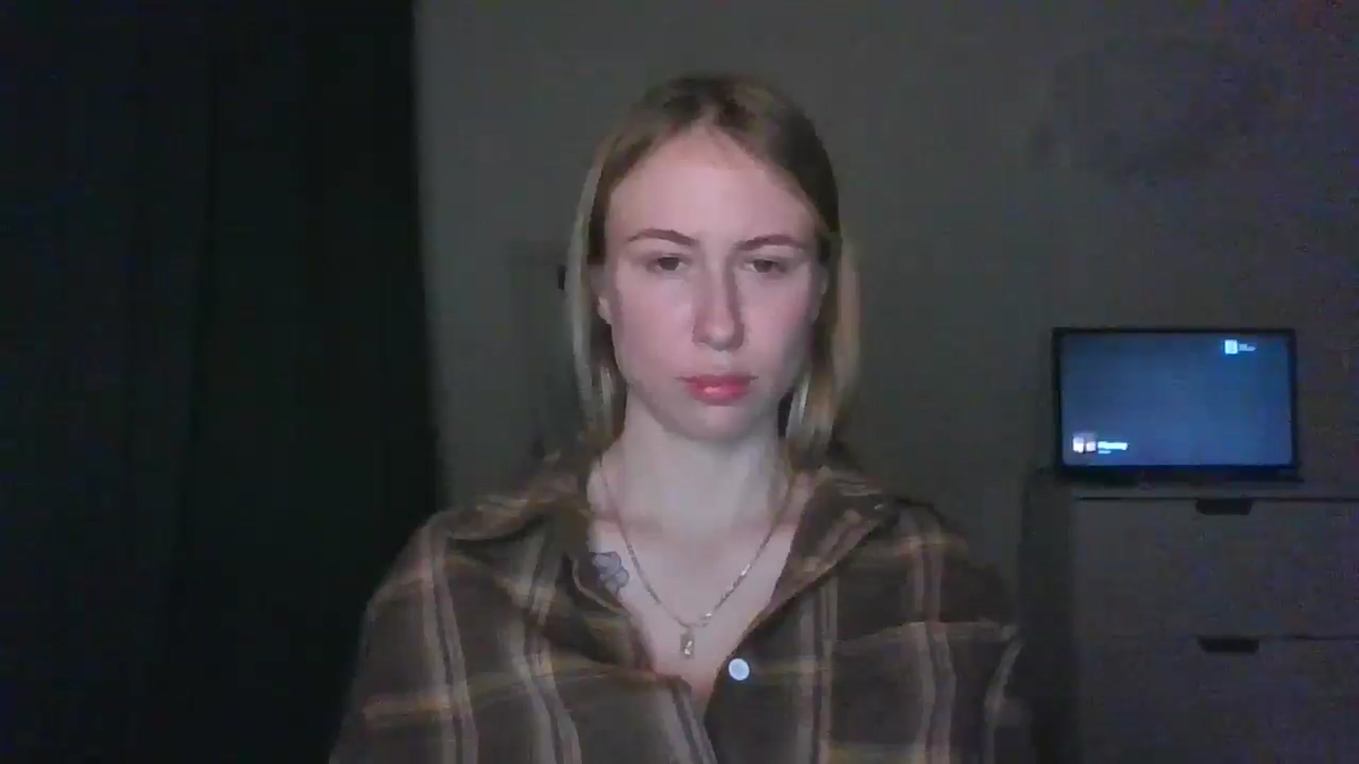 Gallery image thumbnail from Marmelade's myfreecams stream on, 03/29/2025, 23:56 image 20 of 20