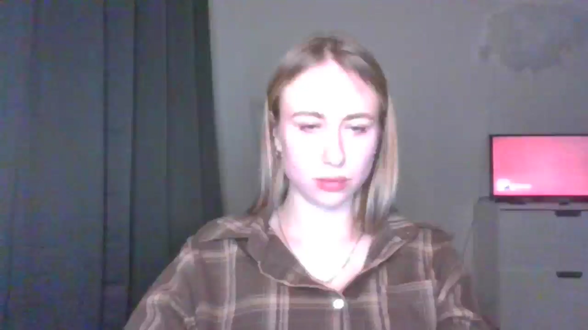 Gallery image thumbnail from Marmelade's myfreecams stream on, 04/02/2025, 21:32 image 5 of 20