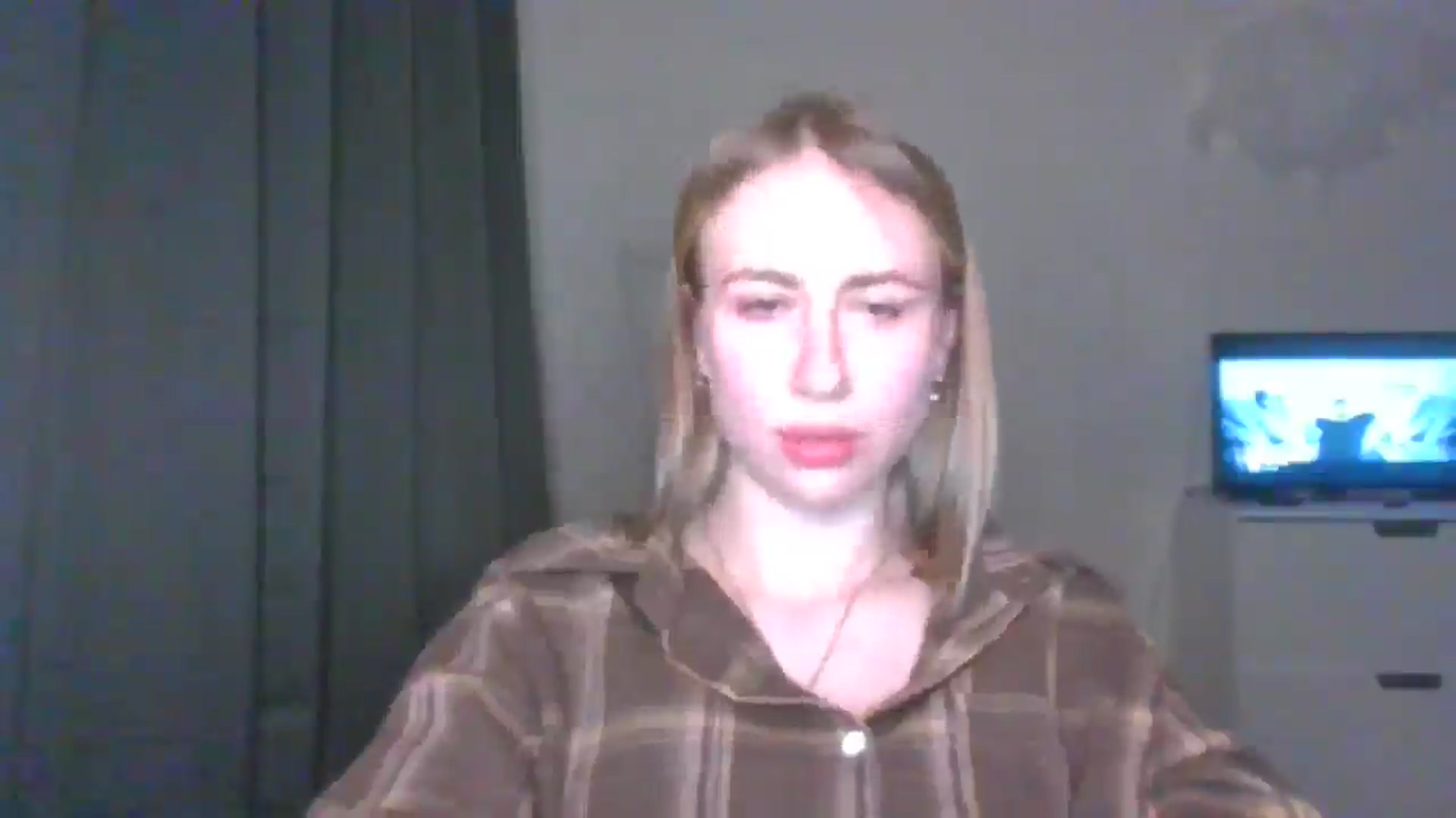 Gallery image thumbnail from Marmelade's myfreecams stream on, 04/02/2025, 21:32 image 19 of 20
