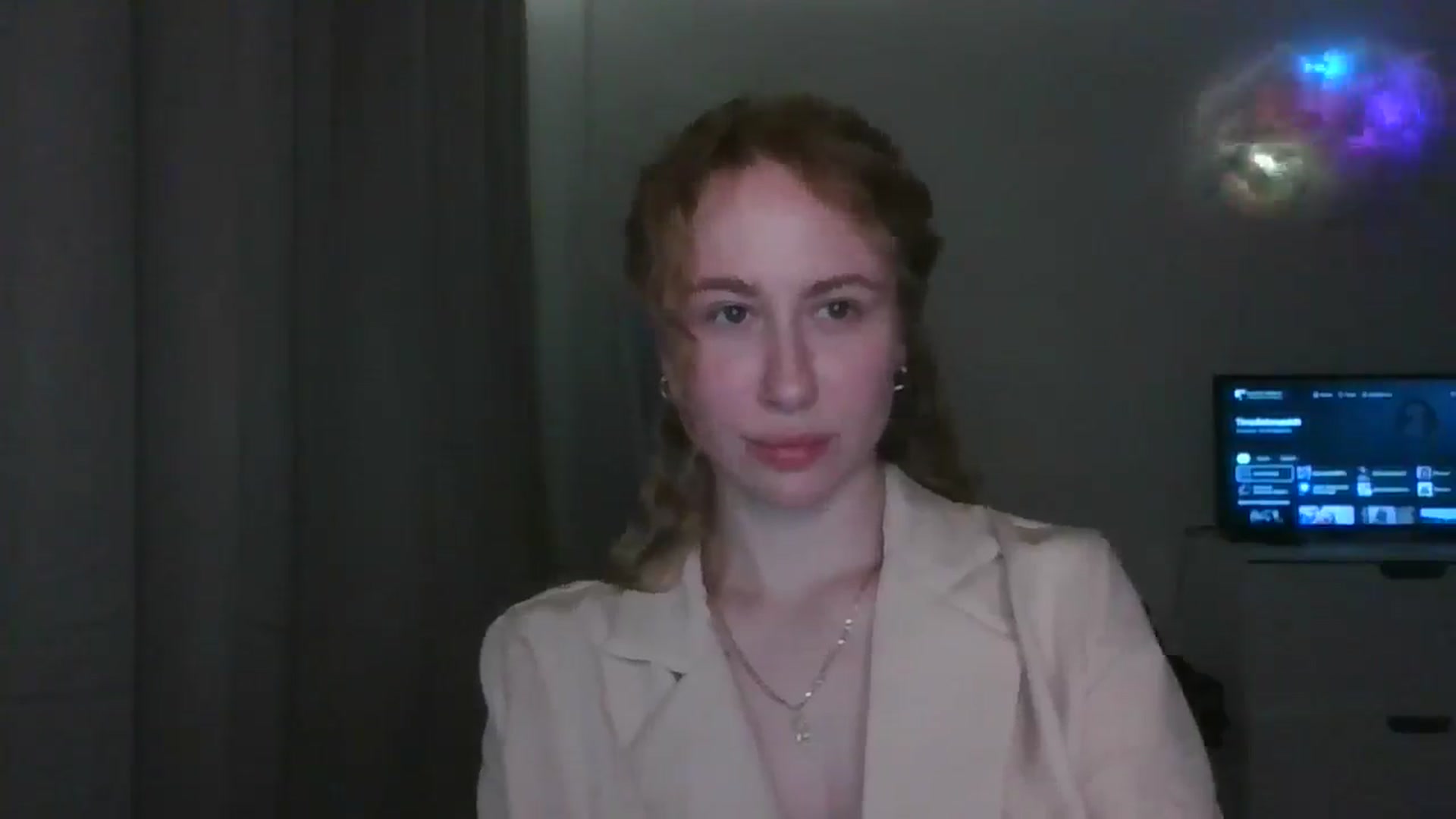 Gallery image thumbnail from Marmelade's myfreecams stream on, 04/24/2025, 21:22 image 13 of 20