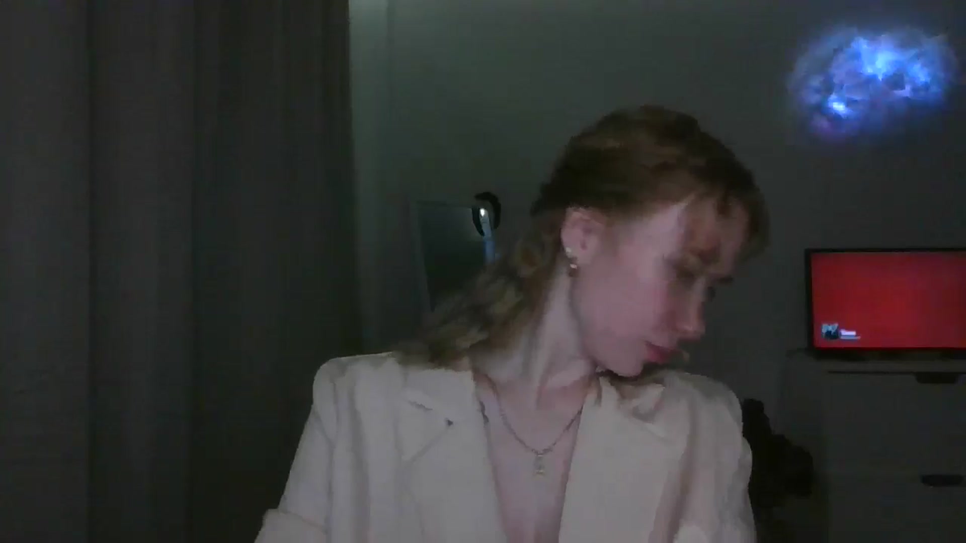 Gallery image thumbnail from Marmelade's myfreecams stream on, 04/24/2025, 21:22 image 10 of 20