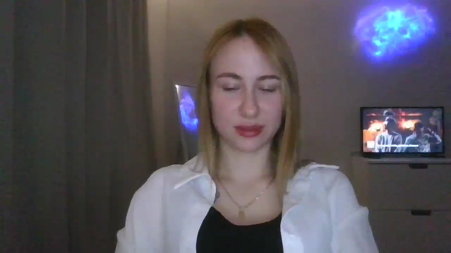 Gallery image thumbnail from Marmelade's myfreecams stream on, 05/13/2025, 22:07 image 15 of 20