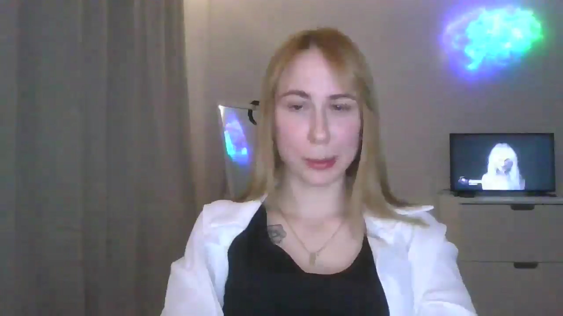 Gallery image thumbnail from Marmelade's myfreecams stream on, 05/13/2025, 22:07 image 4 of 20