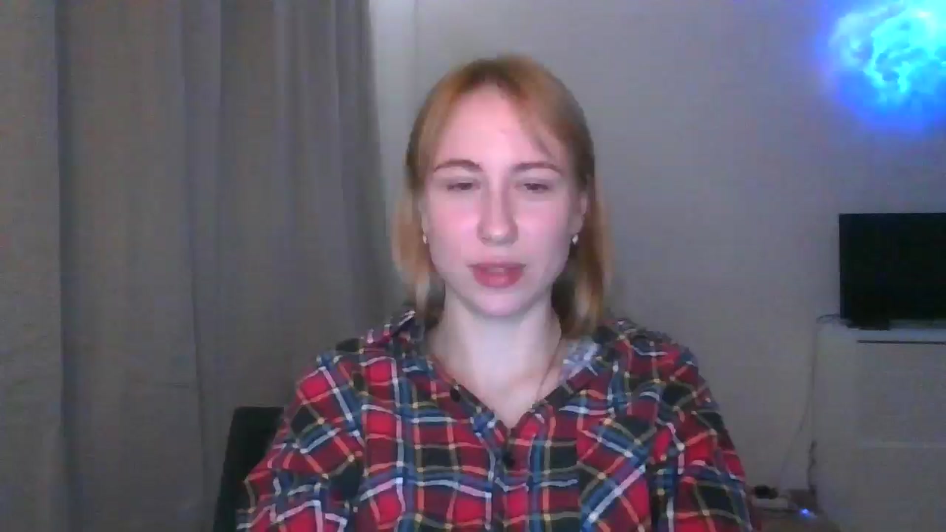 Gallery image thumbnail from Marmelade's myfreecams stream on, 05/18/2025, 21:58 image 18 of 20