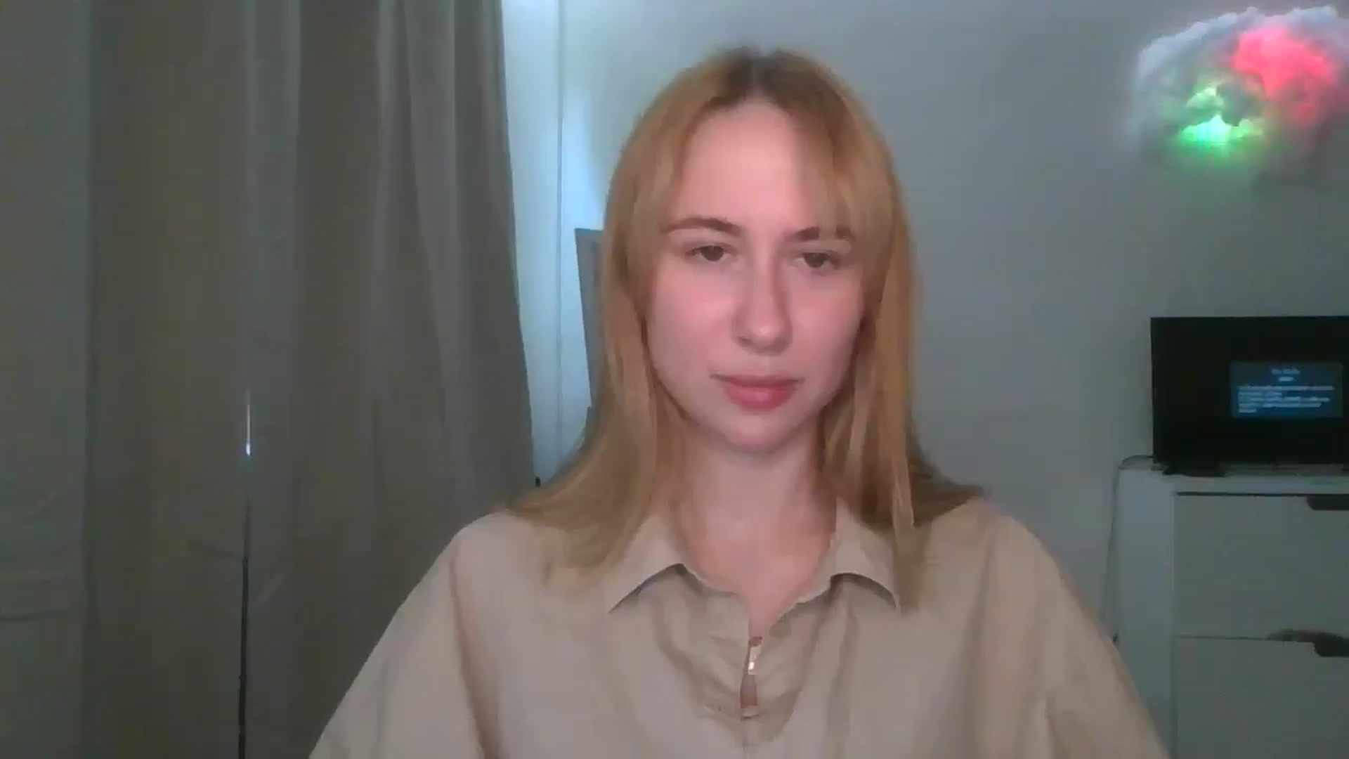 Gallery image thumbnail from Marmelade's myfreecams stream on, 06/03/2025, 16:32 image 4 of 20