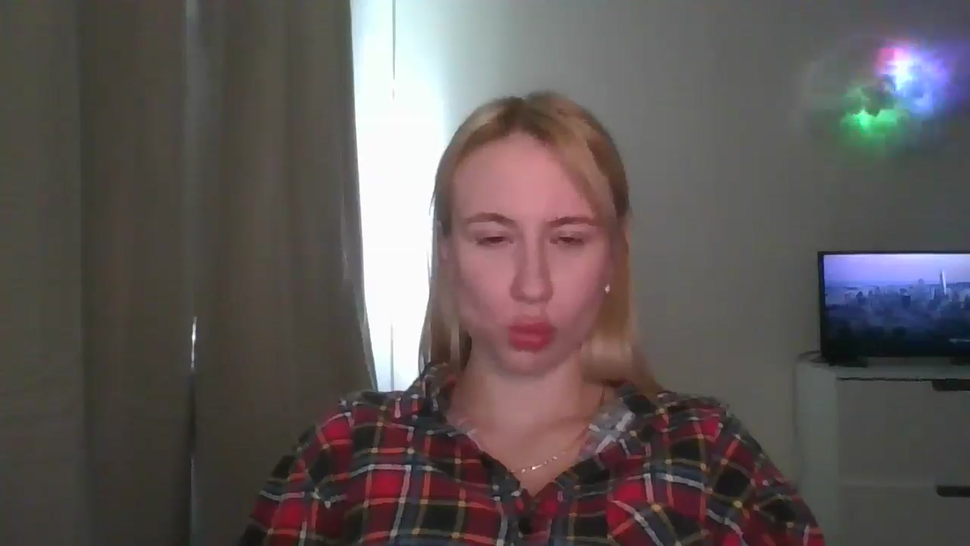 Gallery image thumbnail from Marmelade's myfreecams stream on, 06/13/2025, 13:26 image 9 of 20