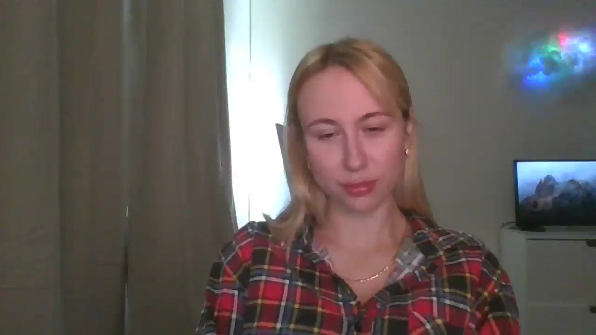 Gallery image thumbnail from Marmelade's myfreecams stream on, 06/13/2025, 13:26 image 7 of 20