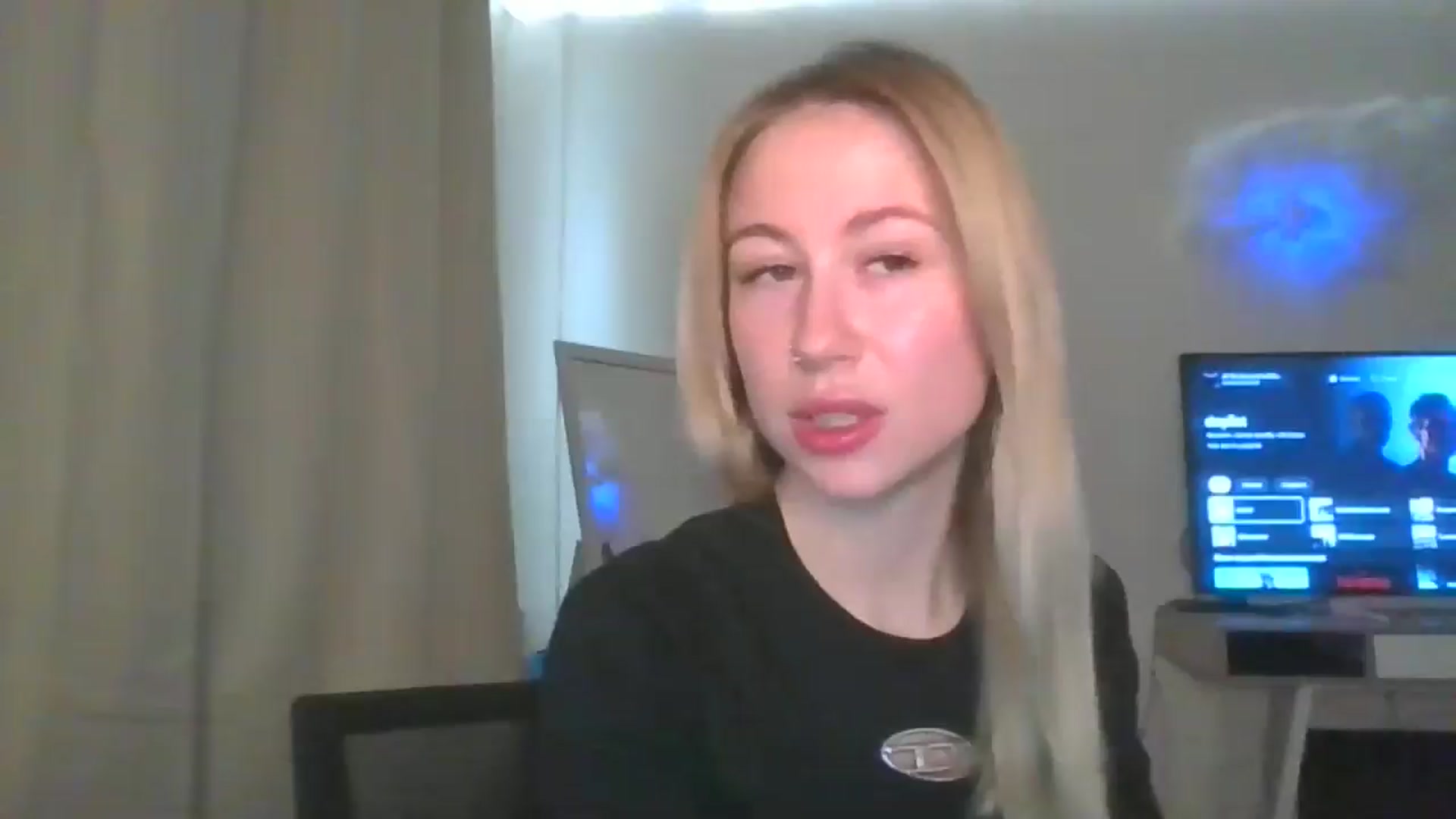 Gallery image thumbnail from Marmelade's myfreecams stream on, 10/17/2025, 10:17 image 2 of 20