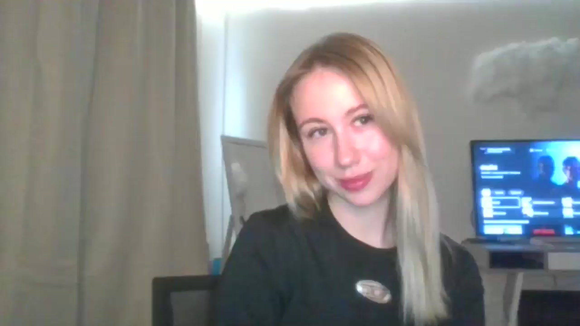 Gallery image thumbnail from Marmelade's myfreecams stream on, 10/17/2025, 10:17 image 7 of 20