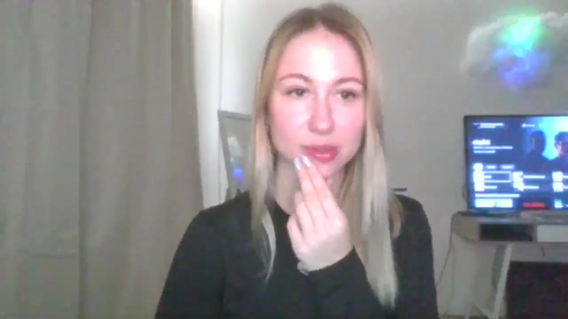 Gallery image thumbnail from Marmelade's myfreecams stream on, 10/17/2025, 10:17 image 16 of 20