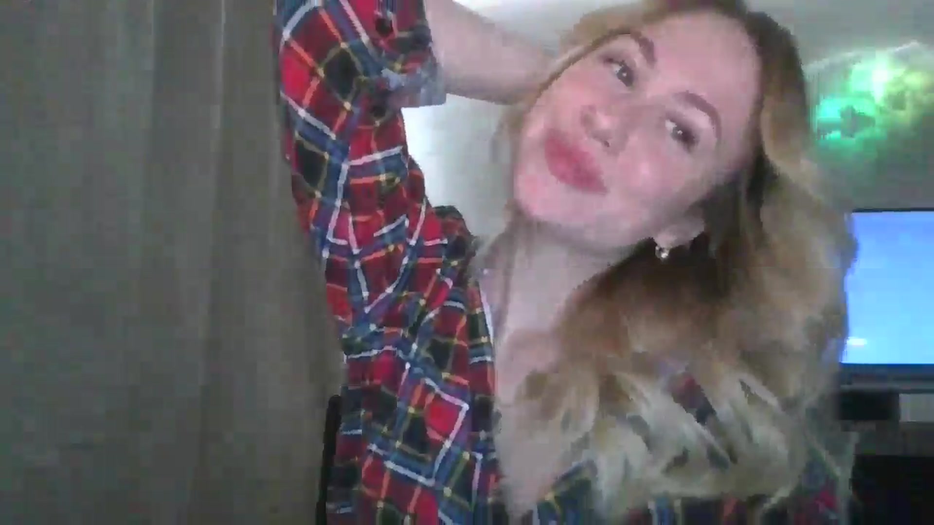 Gallery image thumbnail from Marmelade's myfreecams stream on, 10/20/2025, 08:45 image 5 of 20