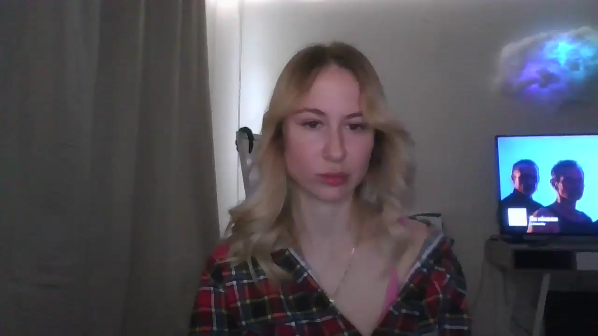 Gallery image thumbnail from Marmelade's myfreecams stream on, 10/20/2025, 08:45 image 15 of 20