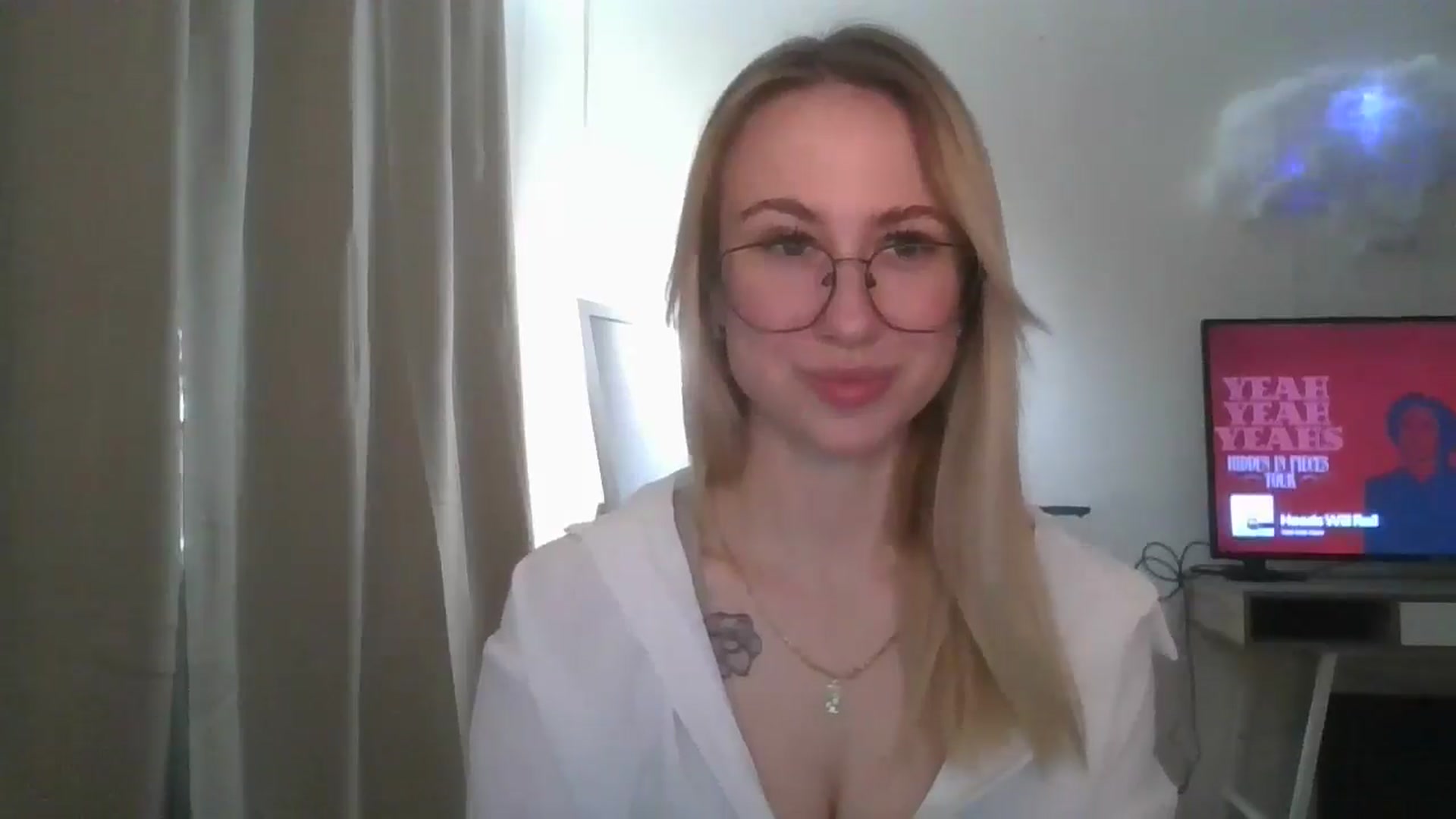 Gallery image thumbnail from Marmelade's myfreecams stream on, 10/31/2025, 13:49 image 11 of 20