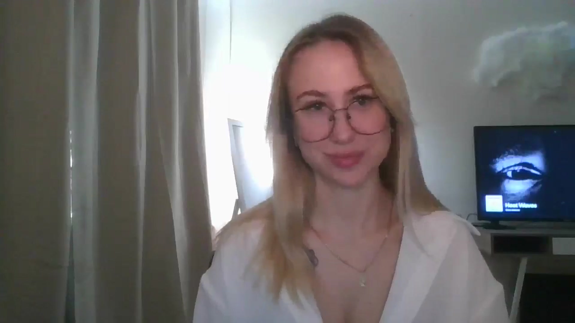Gallery image thumbnail from Marmelade's myfreecams stream on, 10/31/2025, 13:49 image 17 of 20