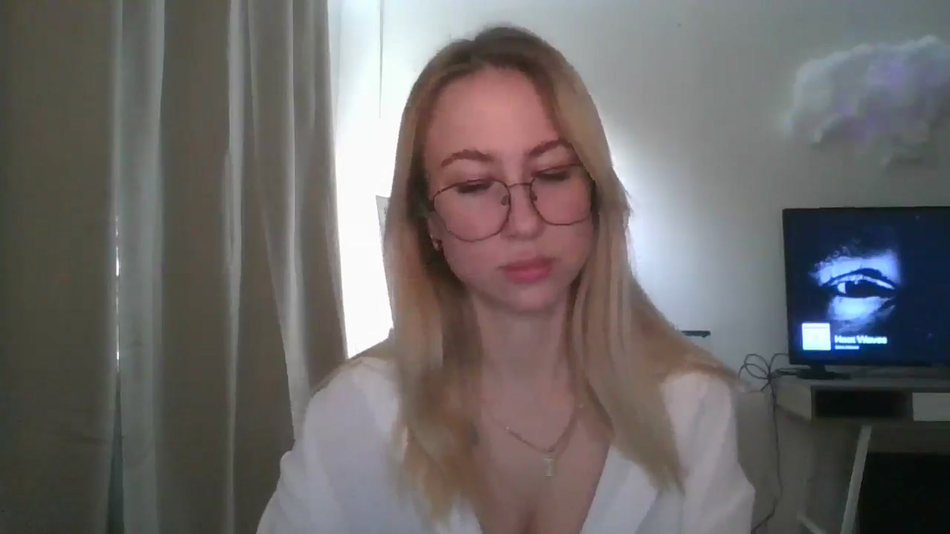 Gallery image thumbnail from Marmelade's myfreecams stream on, 10/31/2025, 13:49 image 18 of 20