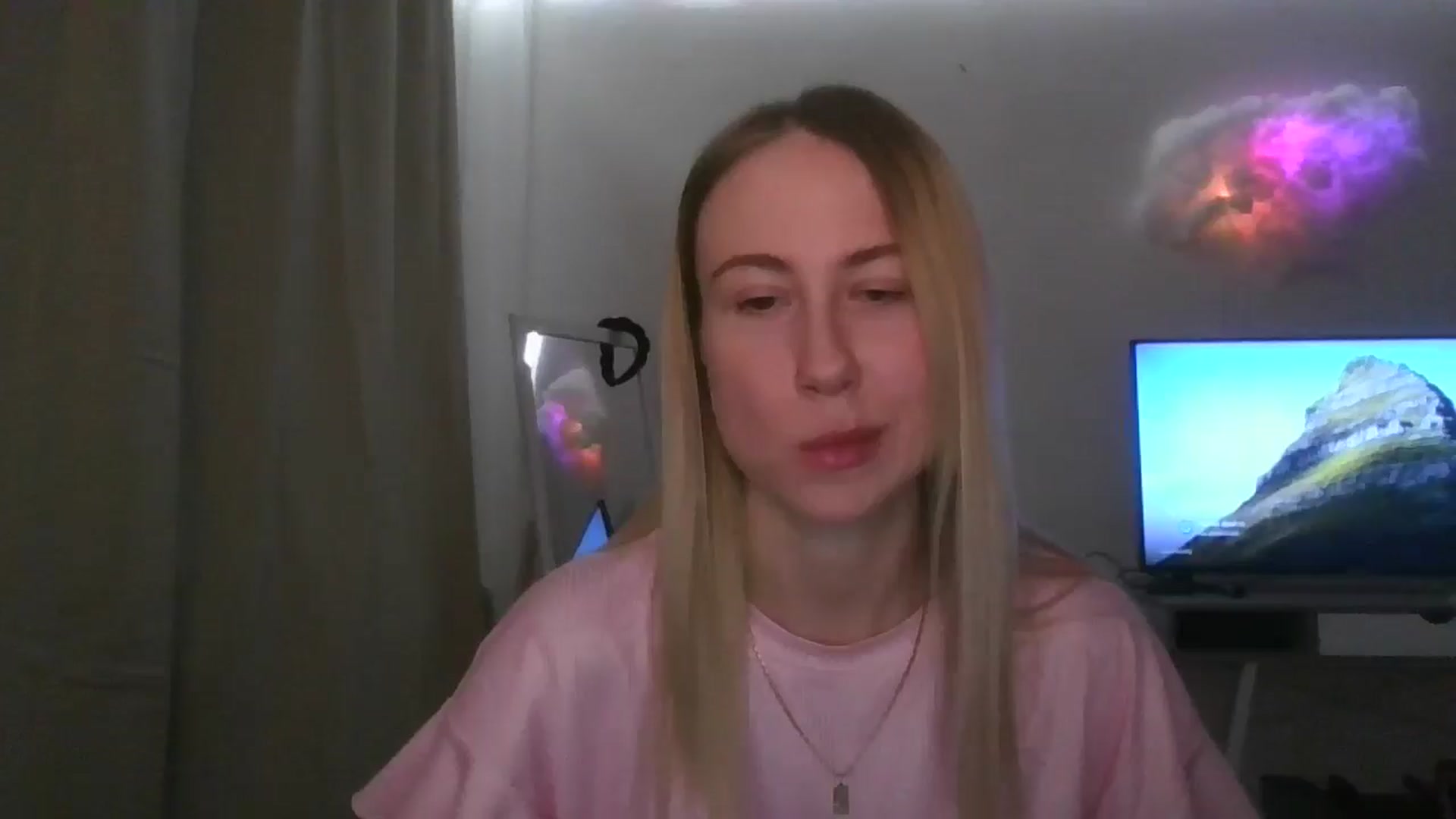 Gallery image thumbnail from Marmelade's myfreecams stream on, 11/24/2025, 14:11 image 17 of 20