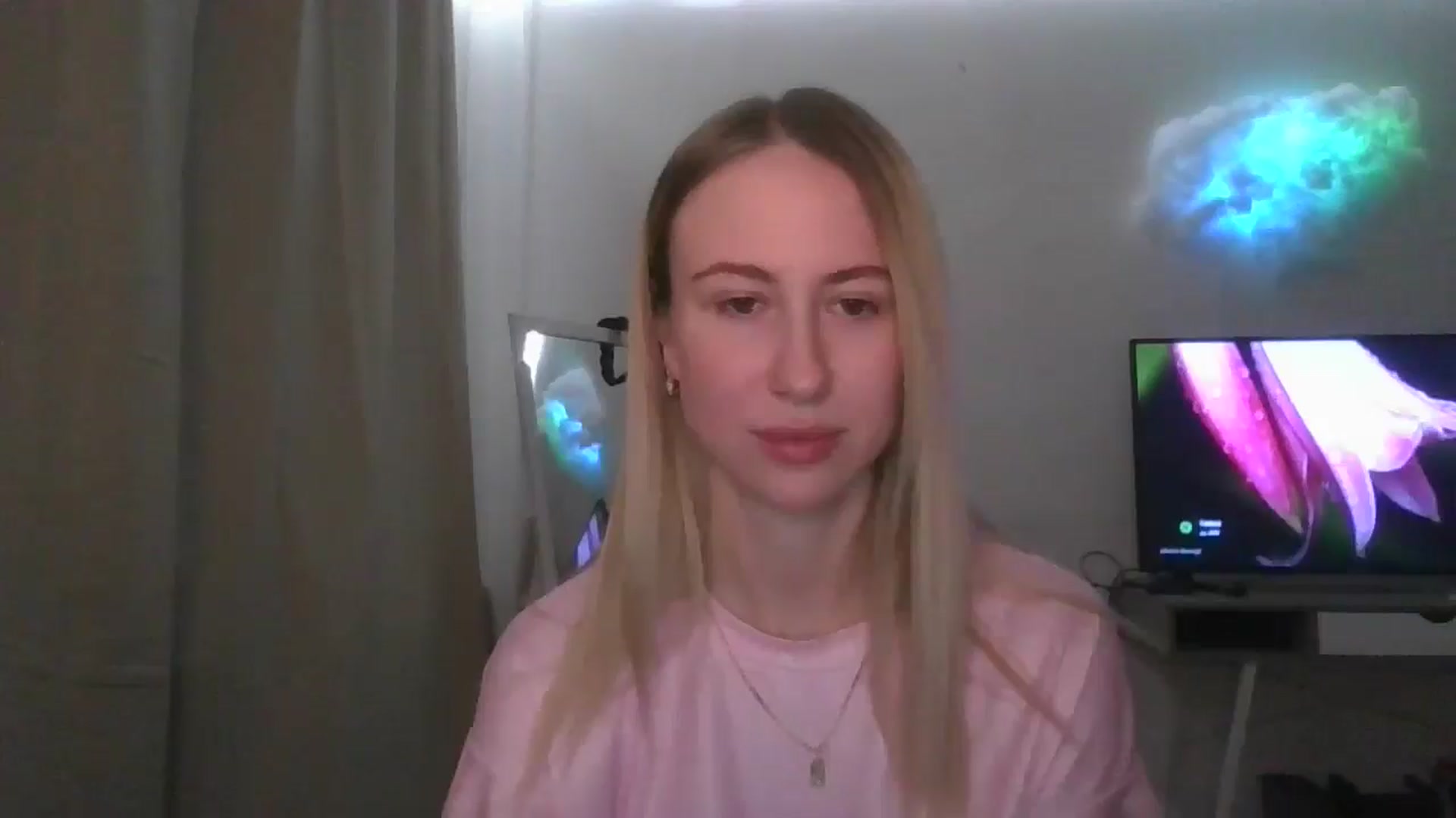 Gallery image thumbnail from Marmelade's myfreecams stream on, 11/24/2025, 14:11 image 6 of 20