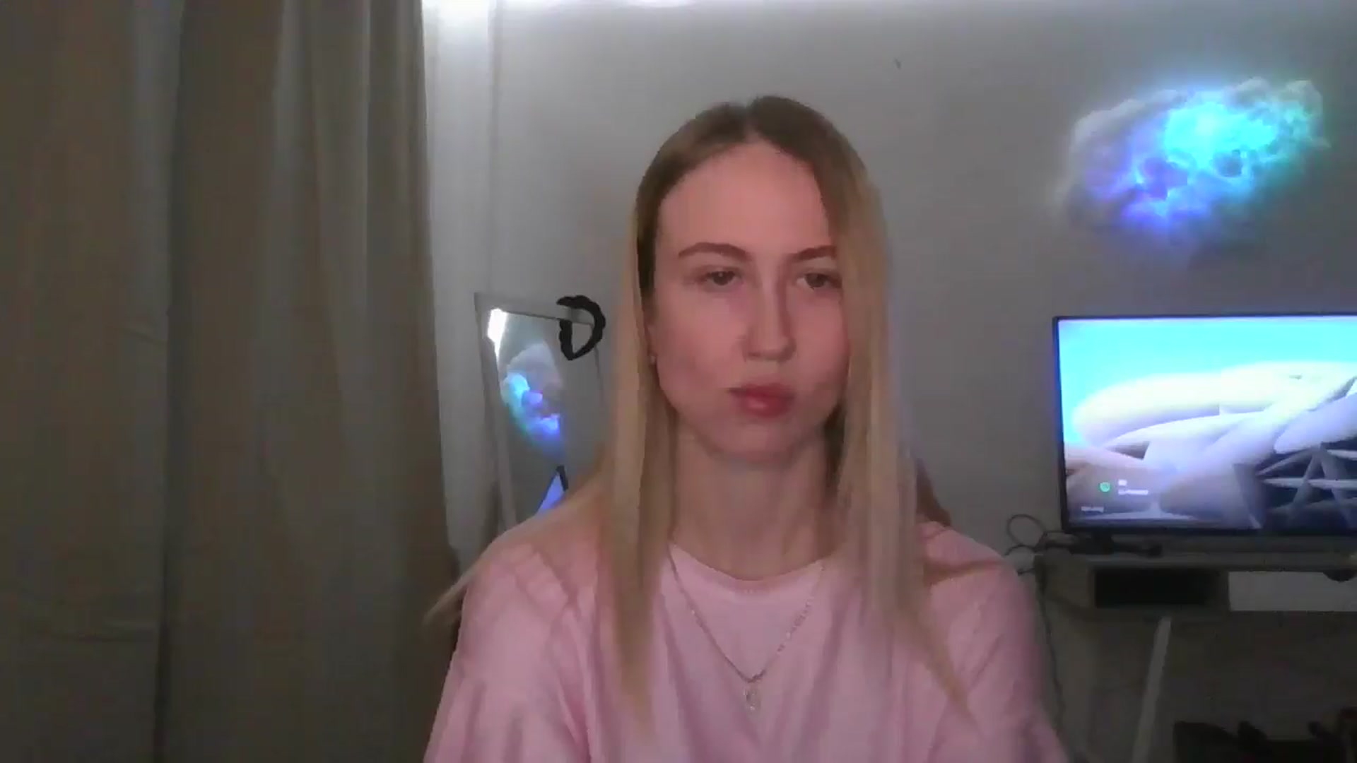 Gallery image thumbnail from Marmelade's myfreecams stream on, 11/24/2025, 14:11 image 14 of 20