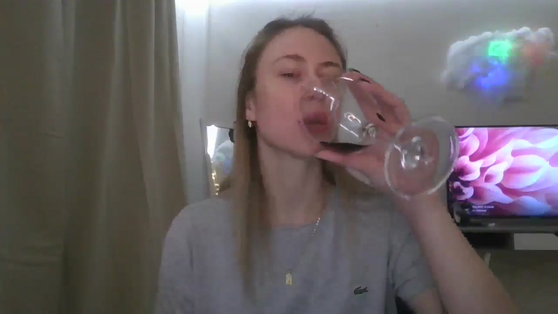 Gallery image thumbnail from Marmelade's myfreecams stream on, 12/08/2025, 22:36 image 13 of 20