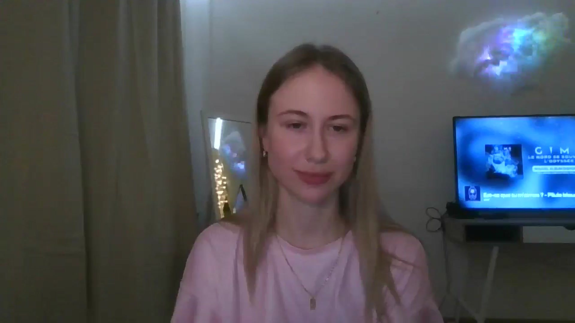 Gallery image thumbnail from Marmelade's myfreecams stream on, 12/17/2025, 22:27 image 15 of 20