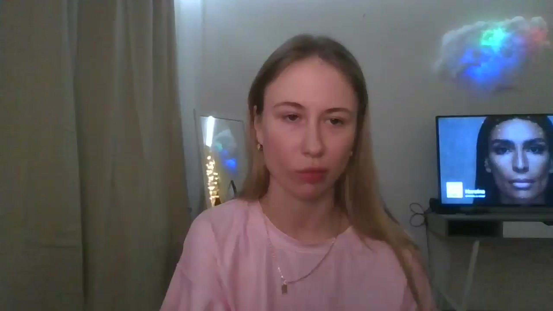 Gallery image thumbnail from Marmelade's myfreecams stream on, 12/17/2025, 22:27 image 1 of 20