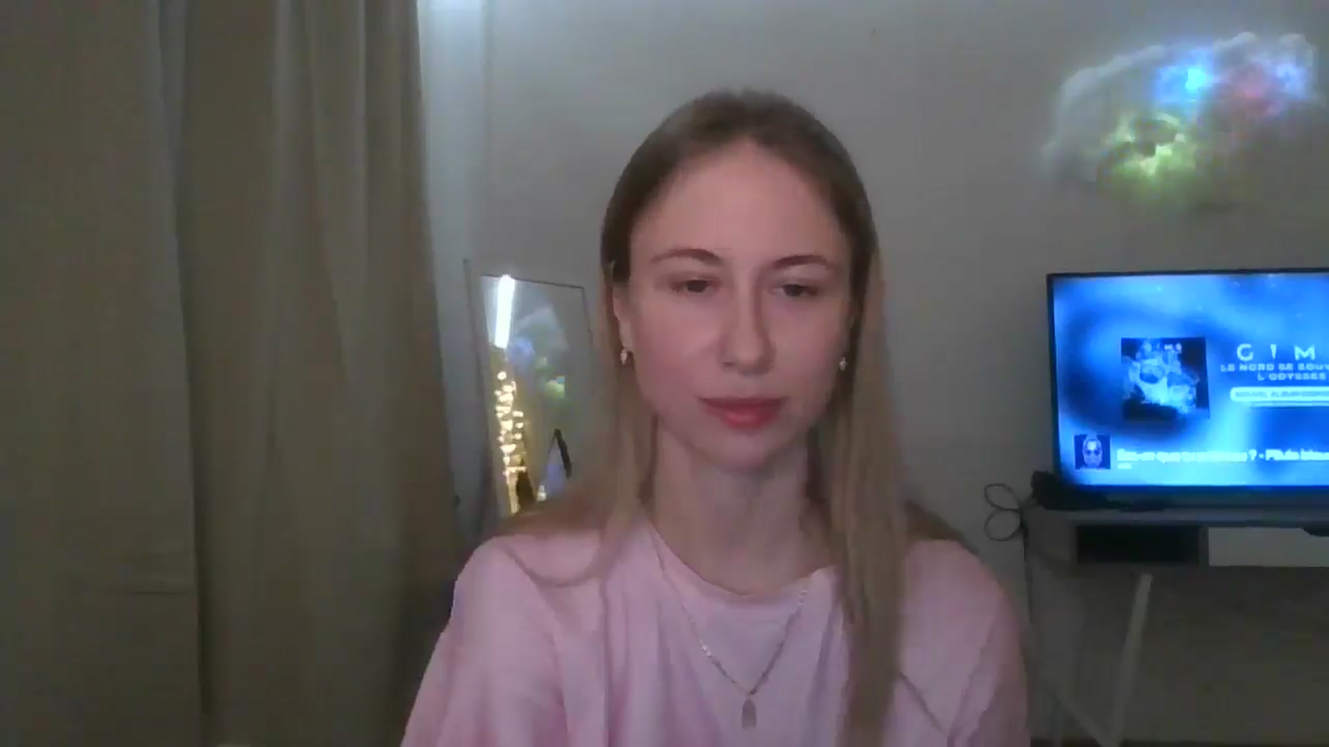 Gallery image thumbnail from Marmelade's myfreecams stream on, 12/17/2025, 22:27 image 7 of 20