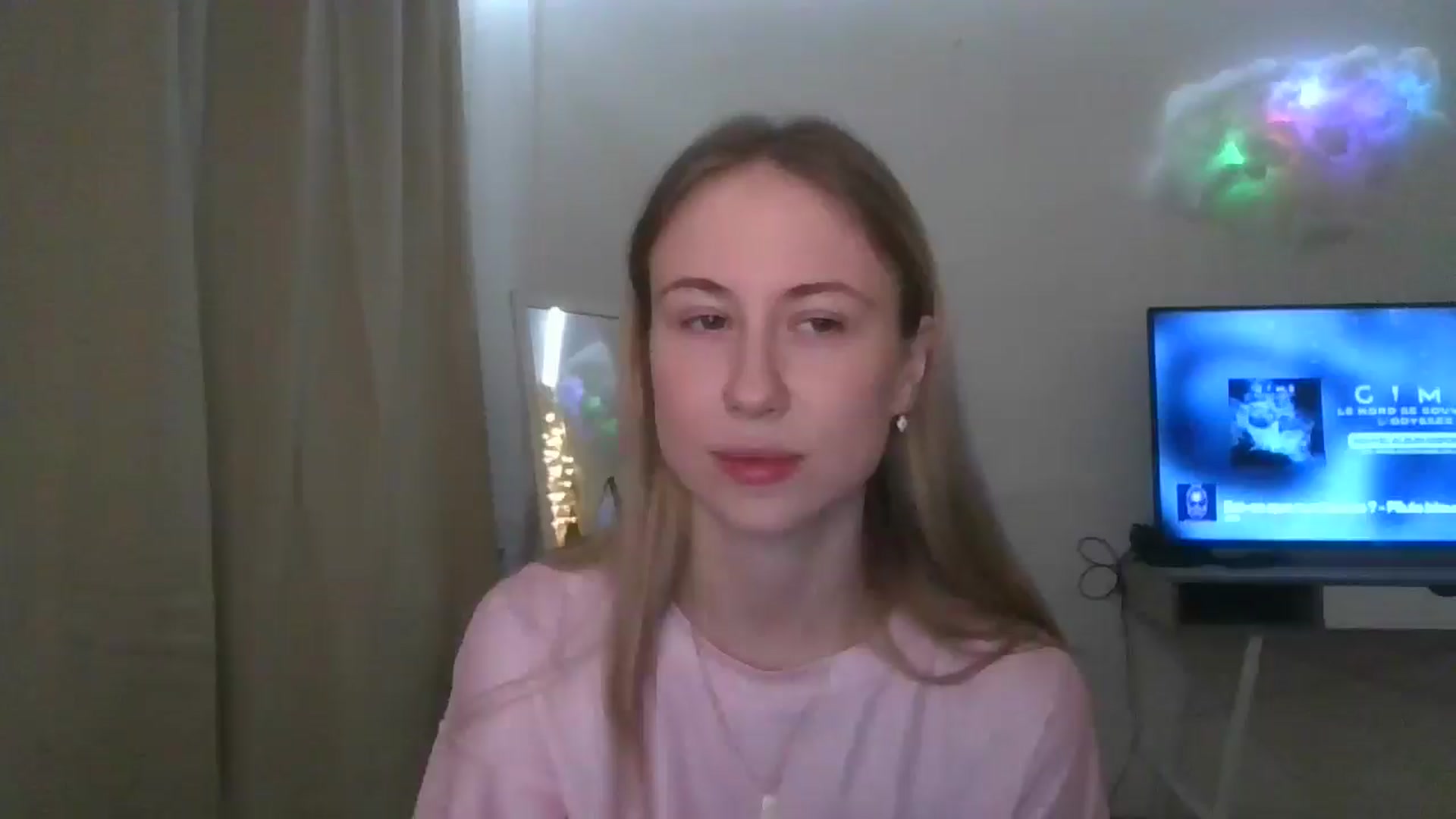 Gallery image thumbnail from Marmelade's myfreecams stream on, 12/17/2025, 22:27 image 5 of 20
