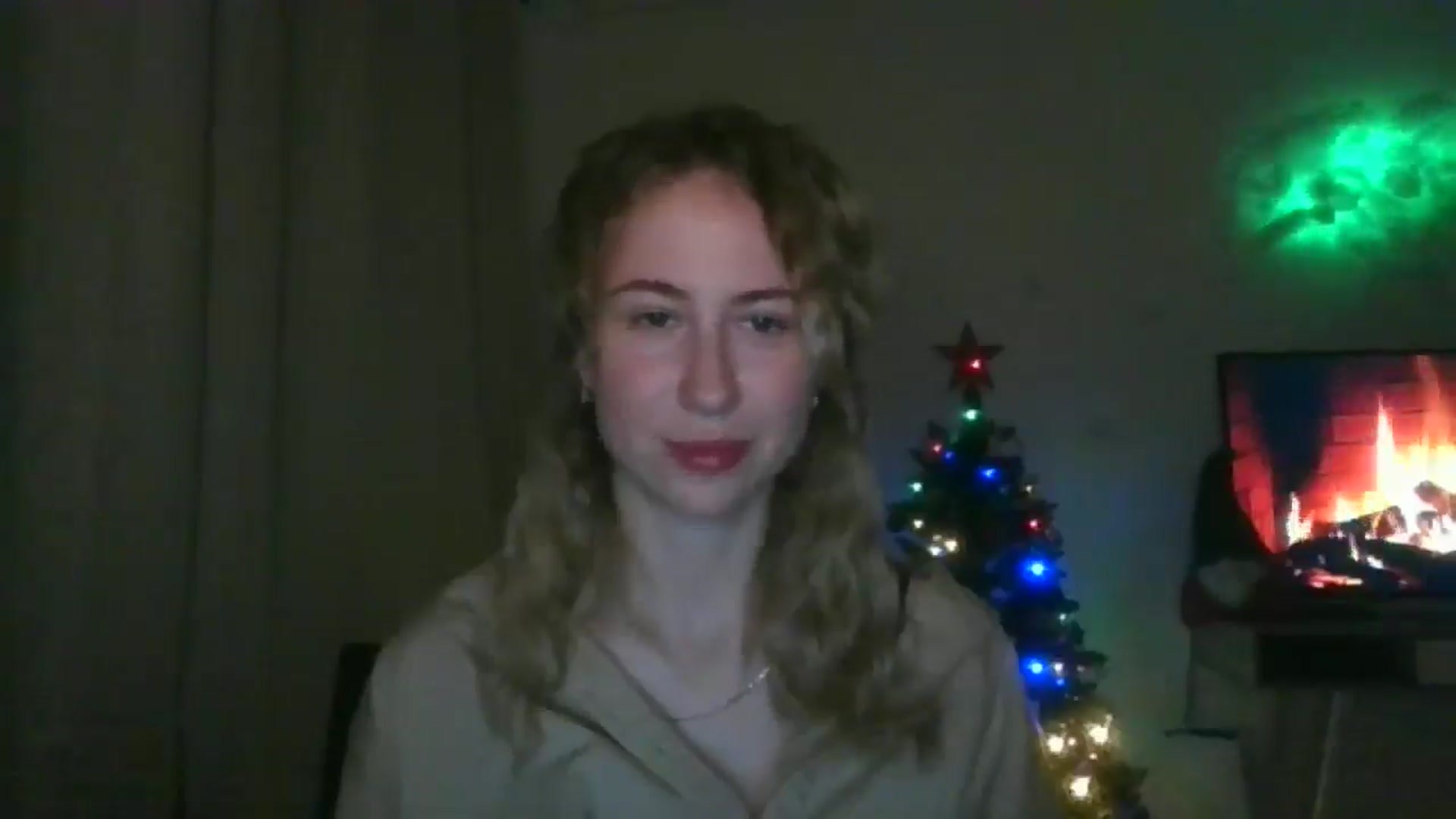 Gallery image thumbnail from Marmelade's myfreecams stream on, 12/23/2025, 23:27 image 10 of 20