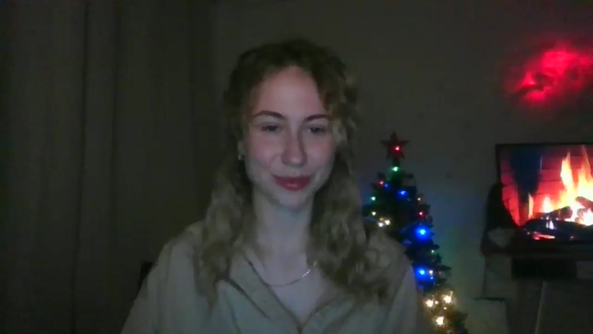 Gallery image thumbnail from Marmelade's myfreecams stream on, 12/23/2025, 23:27 image 8 of 20