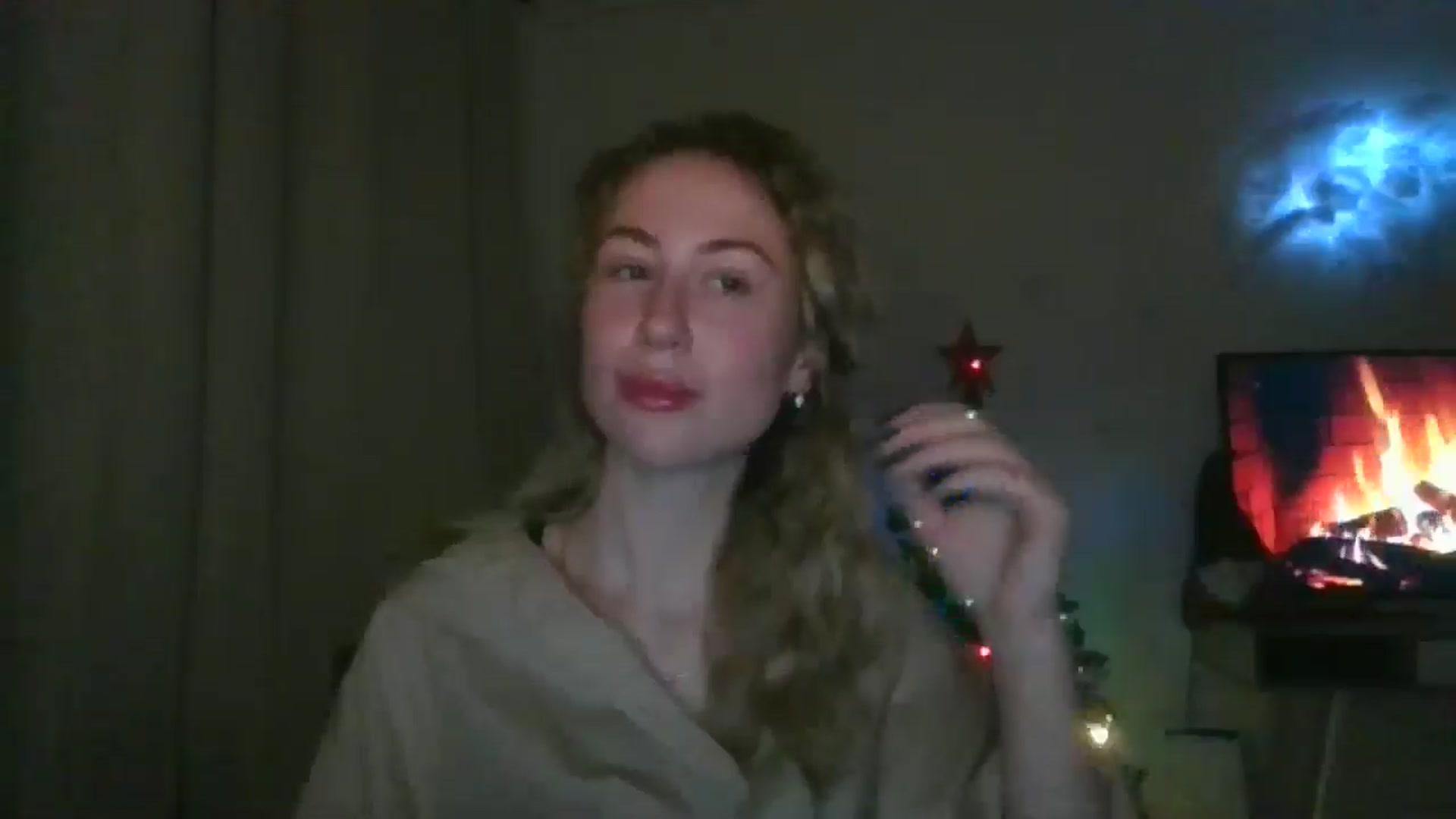 Gallery image thumbnail from Marmelade's myfreecams stream on, 12/23/2025, 23:27 image 18 of 20