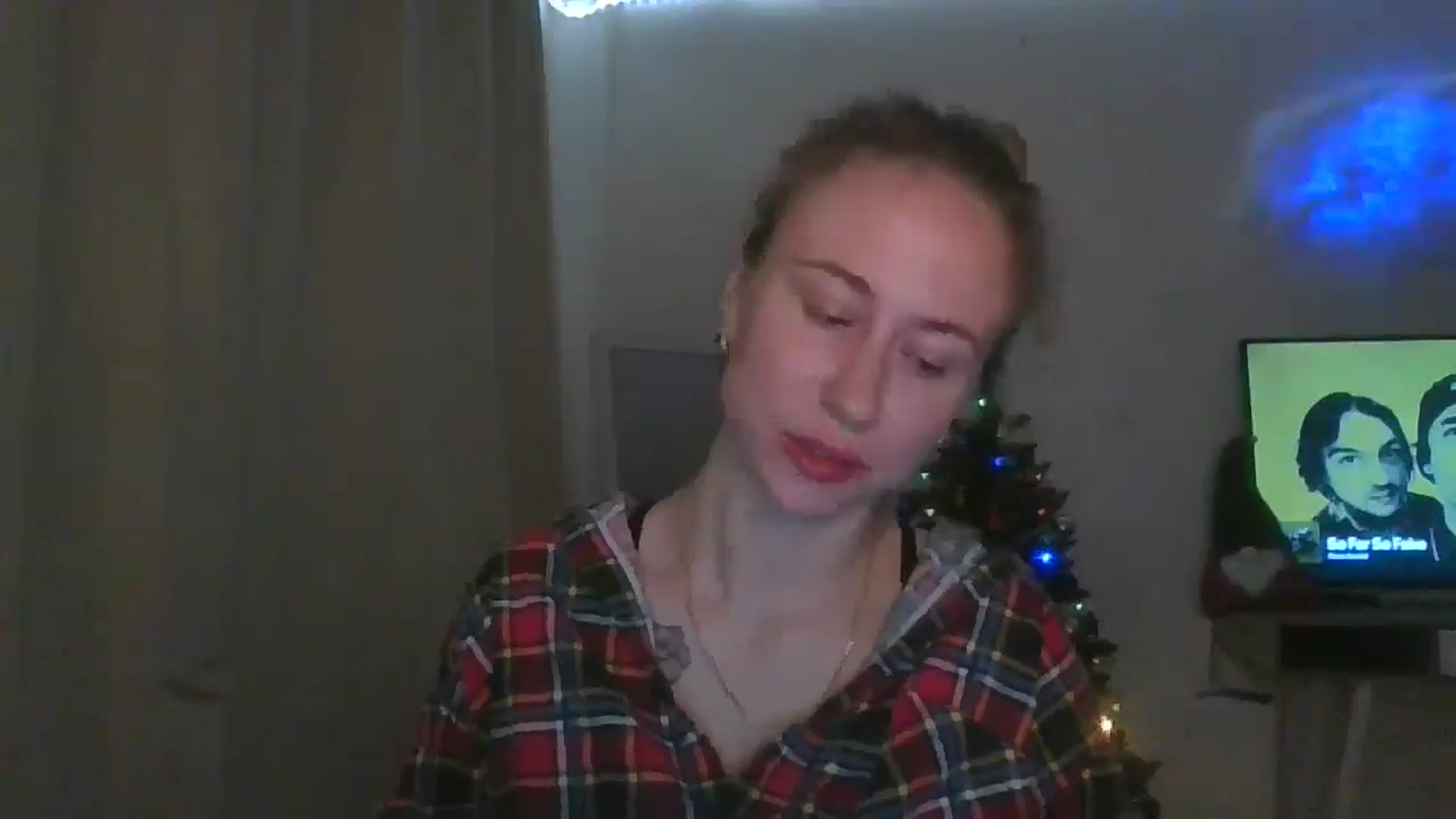 Gallery image thumbnail from Marmelade's myfreecams stream on, 12/27/2025, 24:05 image 3 of 20
