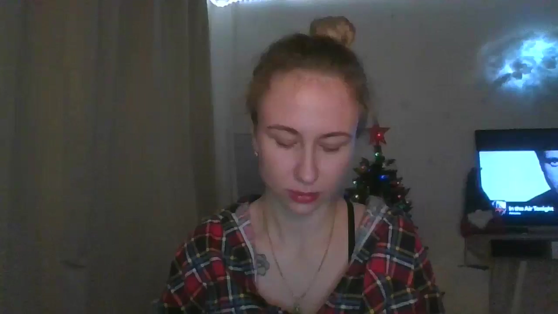 Gallery image thumbnail from Marmelade's myfreecams stream on, 12/27/2025, 24:05 image 16 of 20