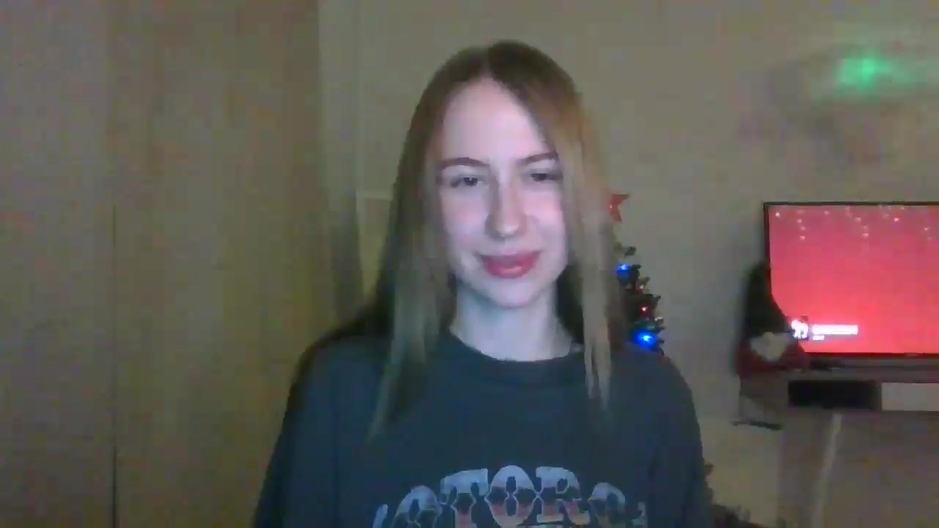 Gallery image thumbnail from Marmelade's myfreecams stream on, 12/31/2025, 01:29 image 2 of 20