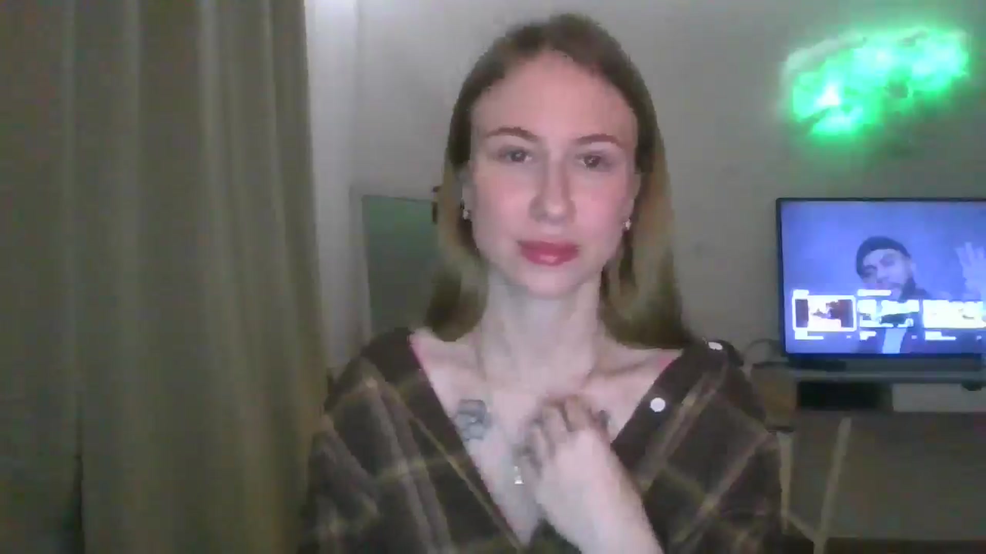 Gallery image thumbnail from Marmelade's myfreecams stream on, 01/16/2026, 23:37 image 7 of 20