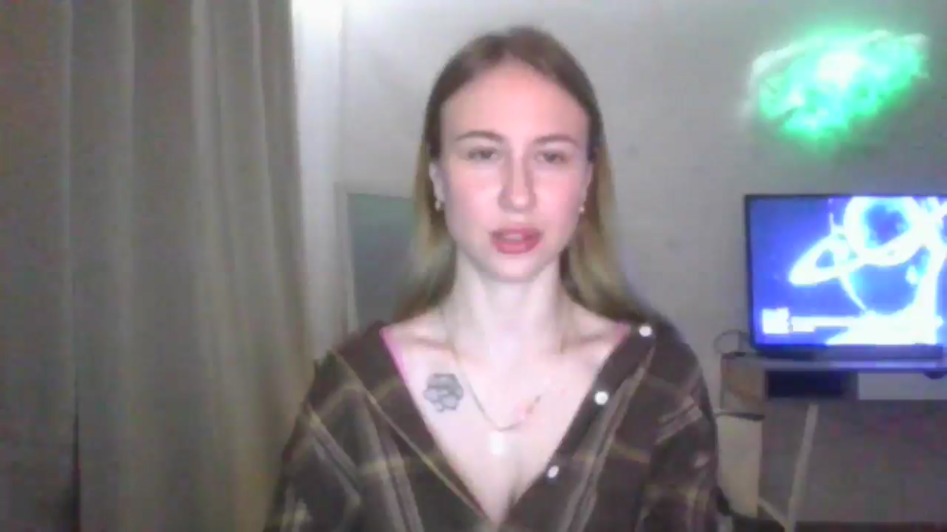 Gallery image thumbnail from Marmelade's myfreecams stream on, 01/16/2026, 23:37 image 11 of 20