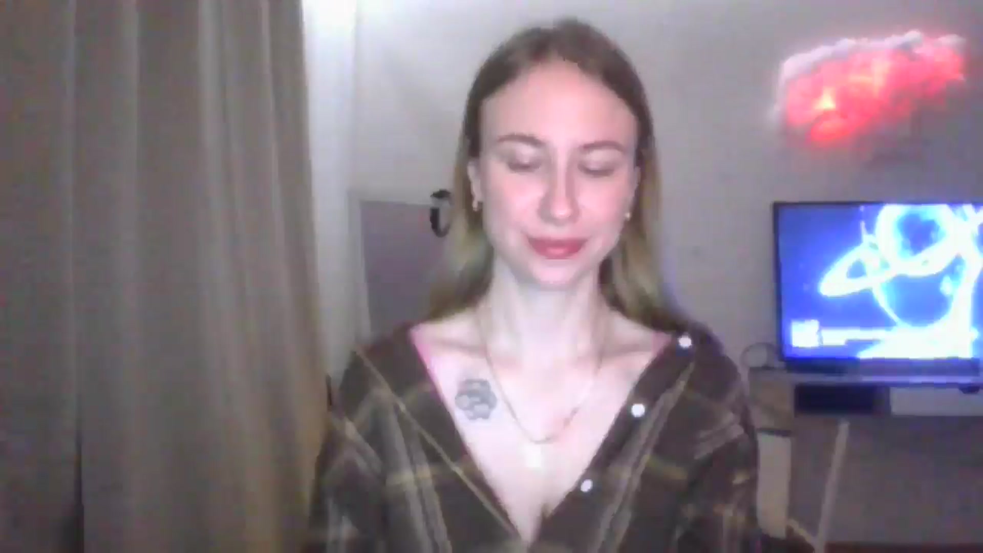 Gallery image thumbnail from Marmelade's myfreecams stream on, 01/16/2026, 23:37 image 10 of 20
