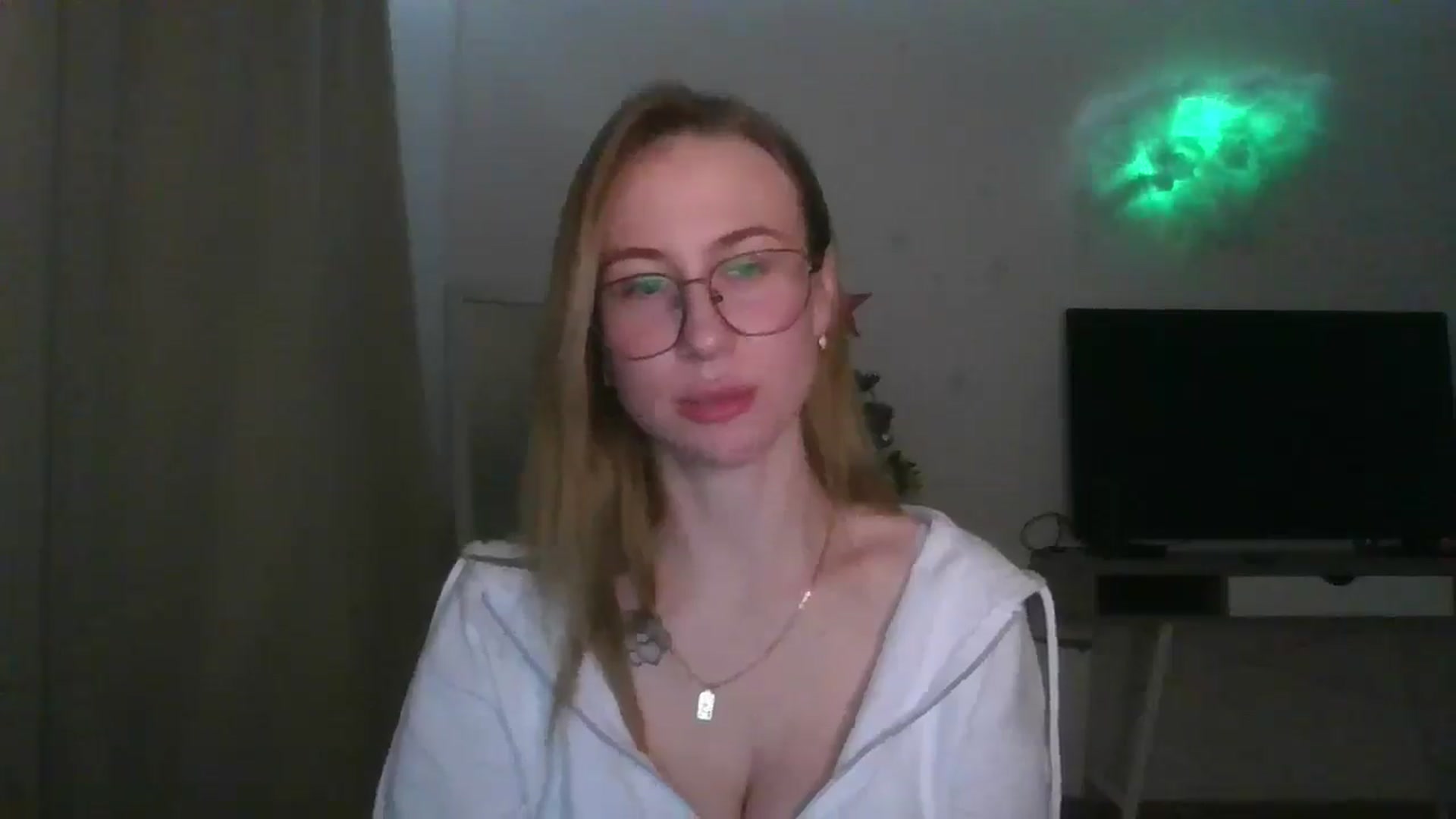 Gallery image thumbnail from Marmelade's myfreecams stream on, 01/26/2026, 22:28 image 15 of 20