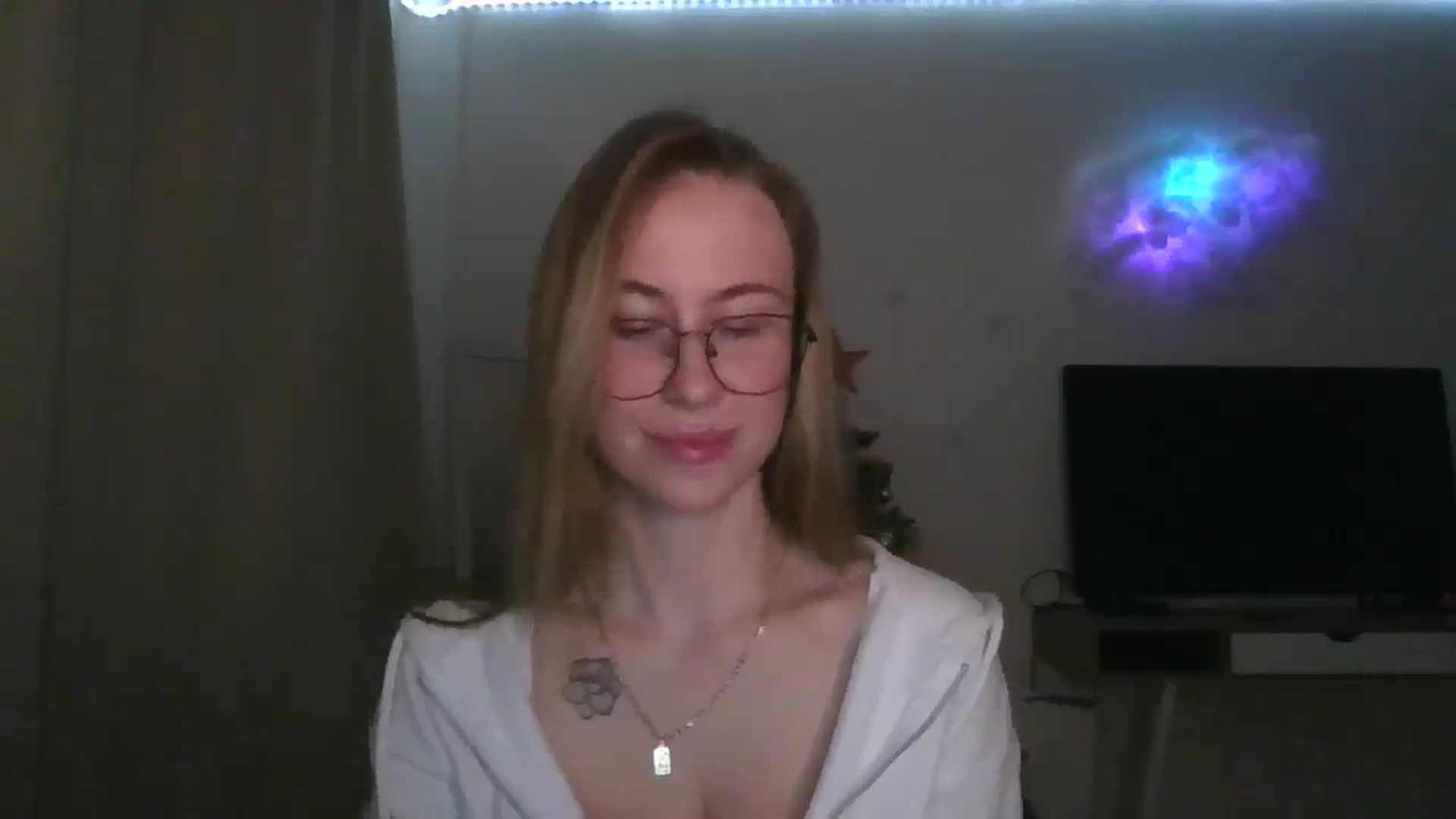 Gallery image thumbnail from Marmelade's myfreecams stream on, 01/26/2026, 22:28 image 3 of 20