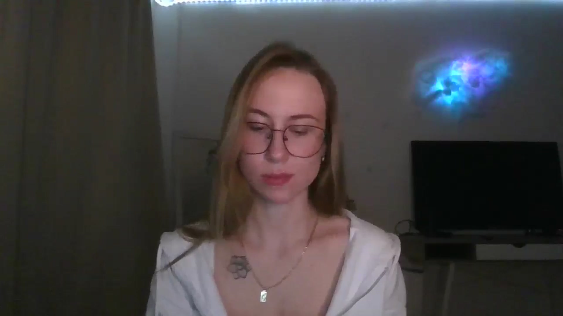 Gallery image thumbnail from Marmelade's myfreecams stream on, 01/26/2026, 22:28 image 4 of 20