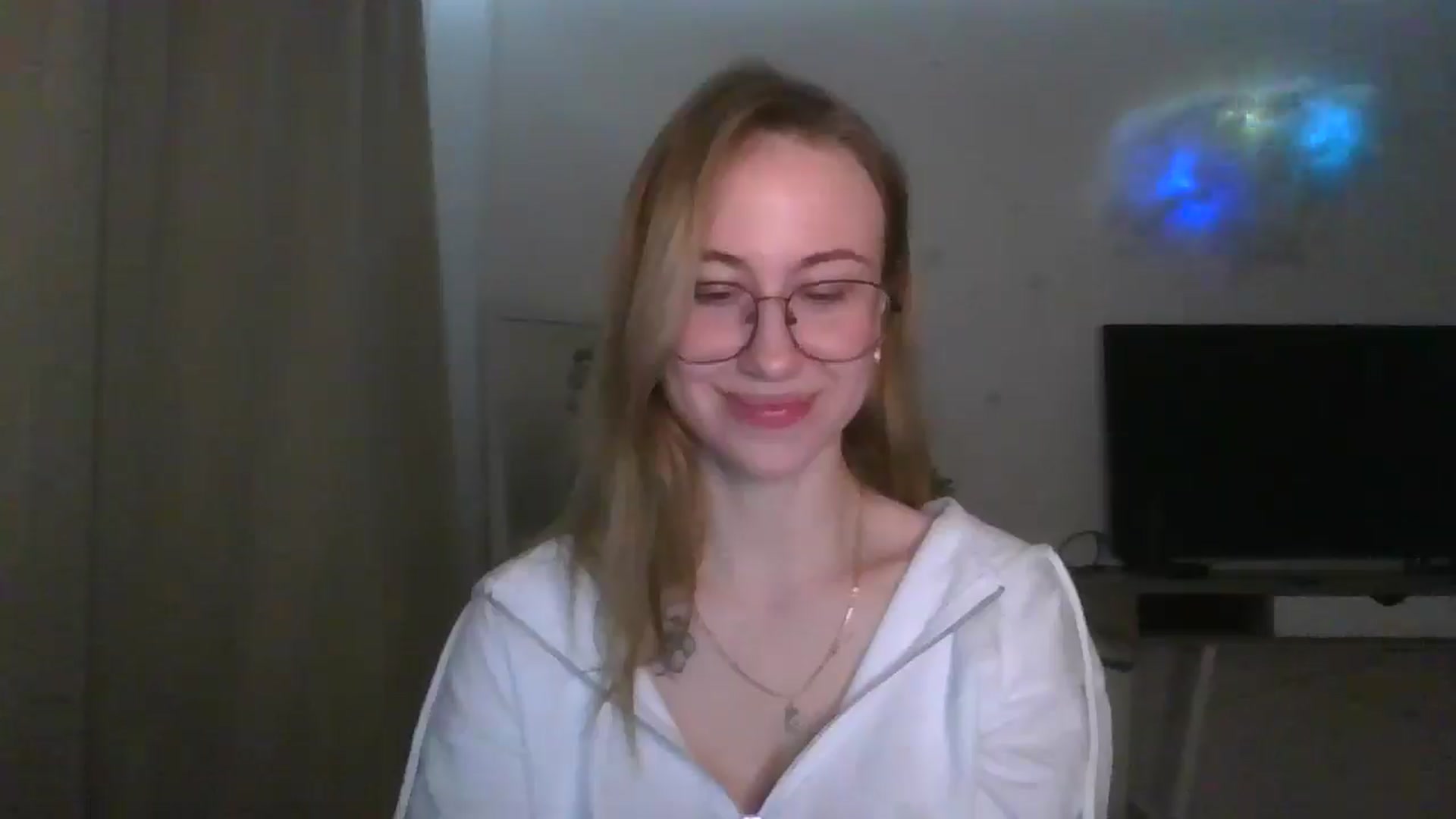 Gallery image thumbnail from Marmelade's myfreecams stream on, 01/26/2026, 23:23 image 12 of 20