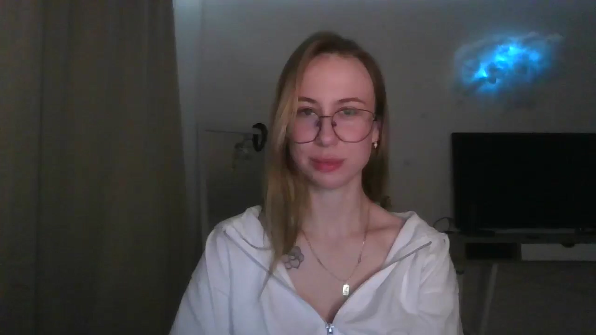 Gallery image thumbnail from Marmelade's myfreecams stream on, 01/26/2026, 23:23 image 6 of 20