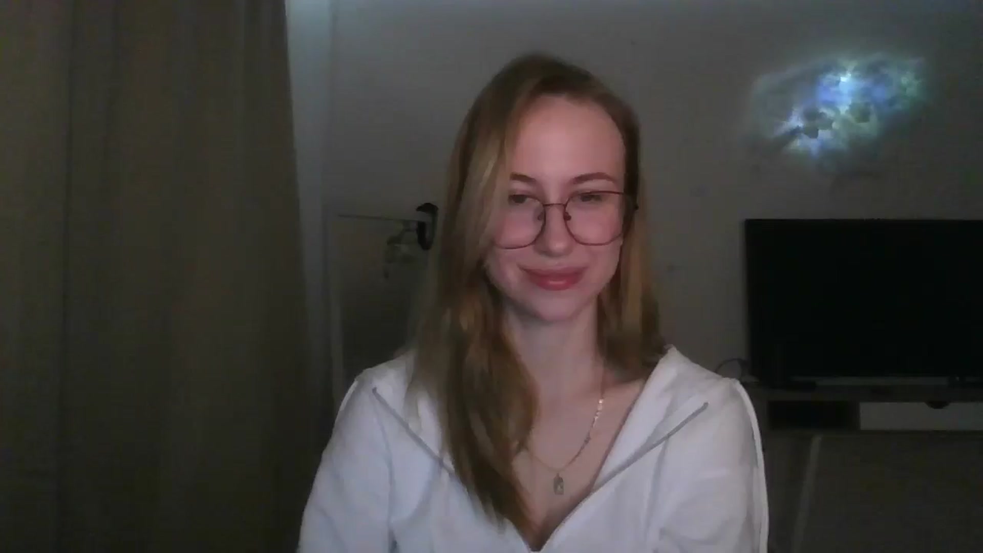 Gallery image thumbnail from Marmelade's myfreecams stream on, 01/26/2026, 23:23 image 18 of 20