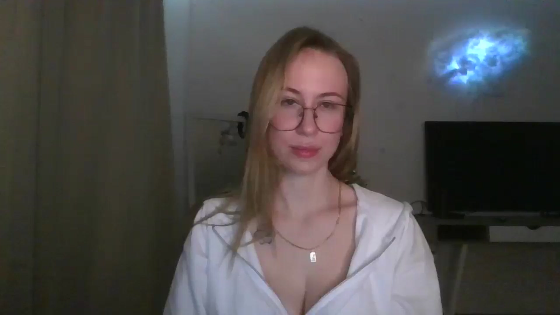 Gallery image thumbnail from Marmelade's myfreecams stream on, 01/26/2026, 23:23 image 1 of 20