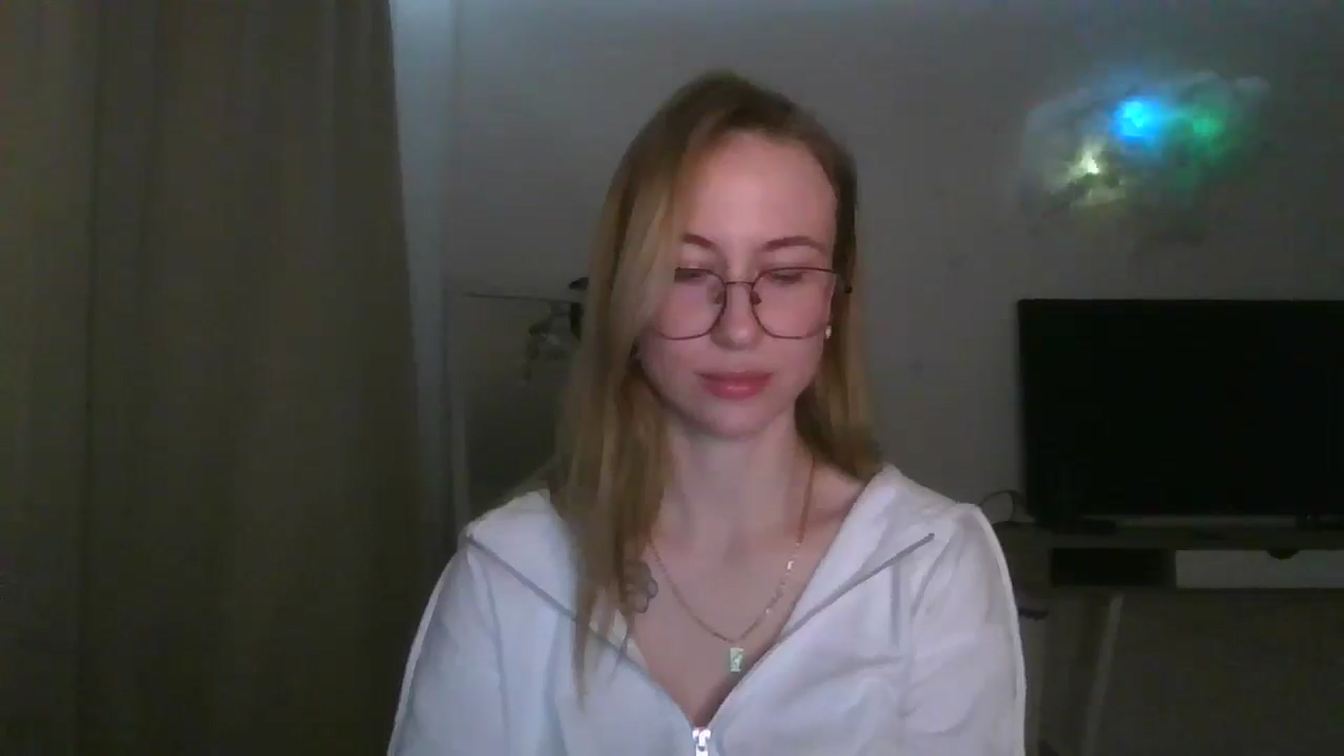 Gallery image thumbnail from Marmelade's myfreecams stream on, 01/26/2026, 23:23 image 13 of 20