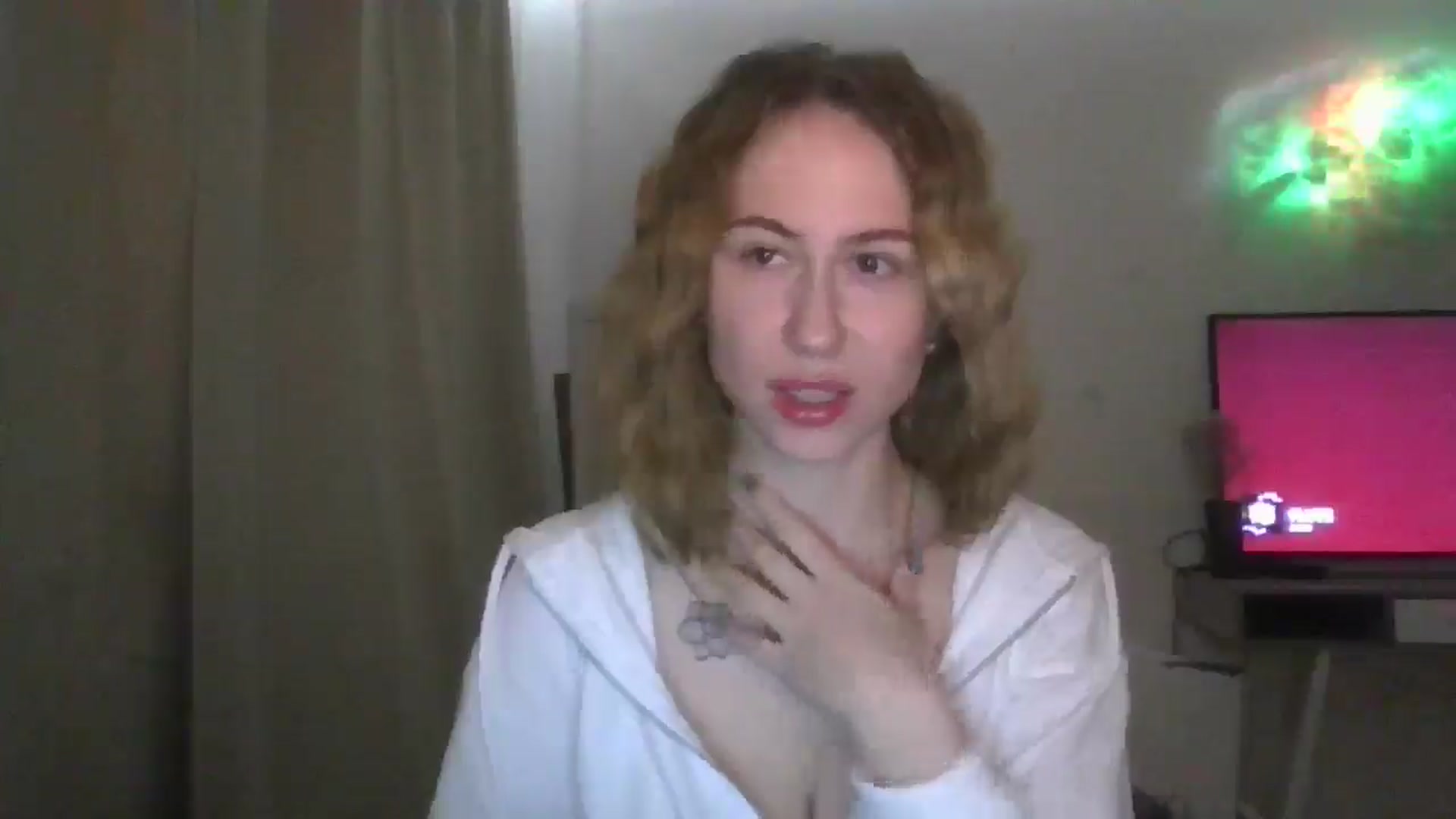 Gallery image thumbnail from Marmelade's myfreecams stream on, 01/30/2026, 24:07 image 14 of 20