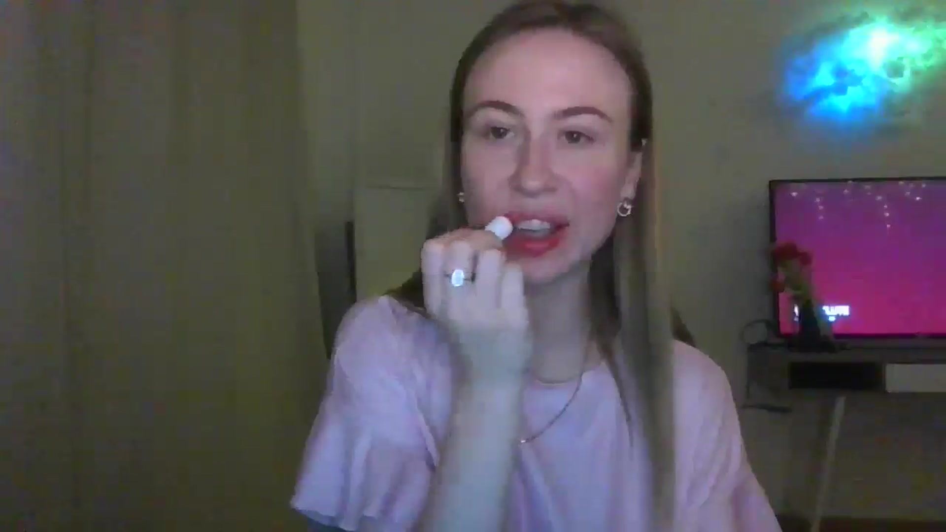 Gallery image thumbnail from Marmelade's myfreecams stream on, 02/02/2026, 24:00 image 3 of 20