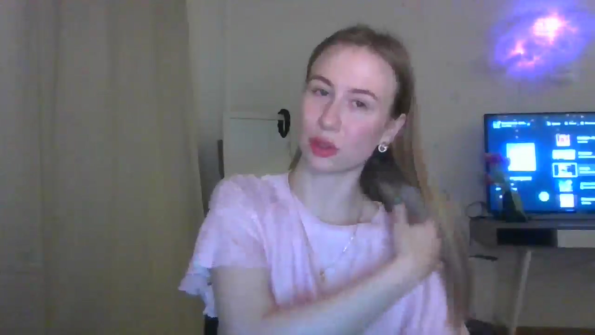 Gallery image thumbnail from Marmelade's myfreecams stream on, 02/02/2026, 24:00 image 13 of 20