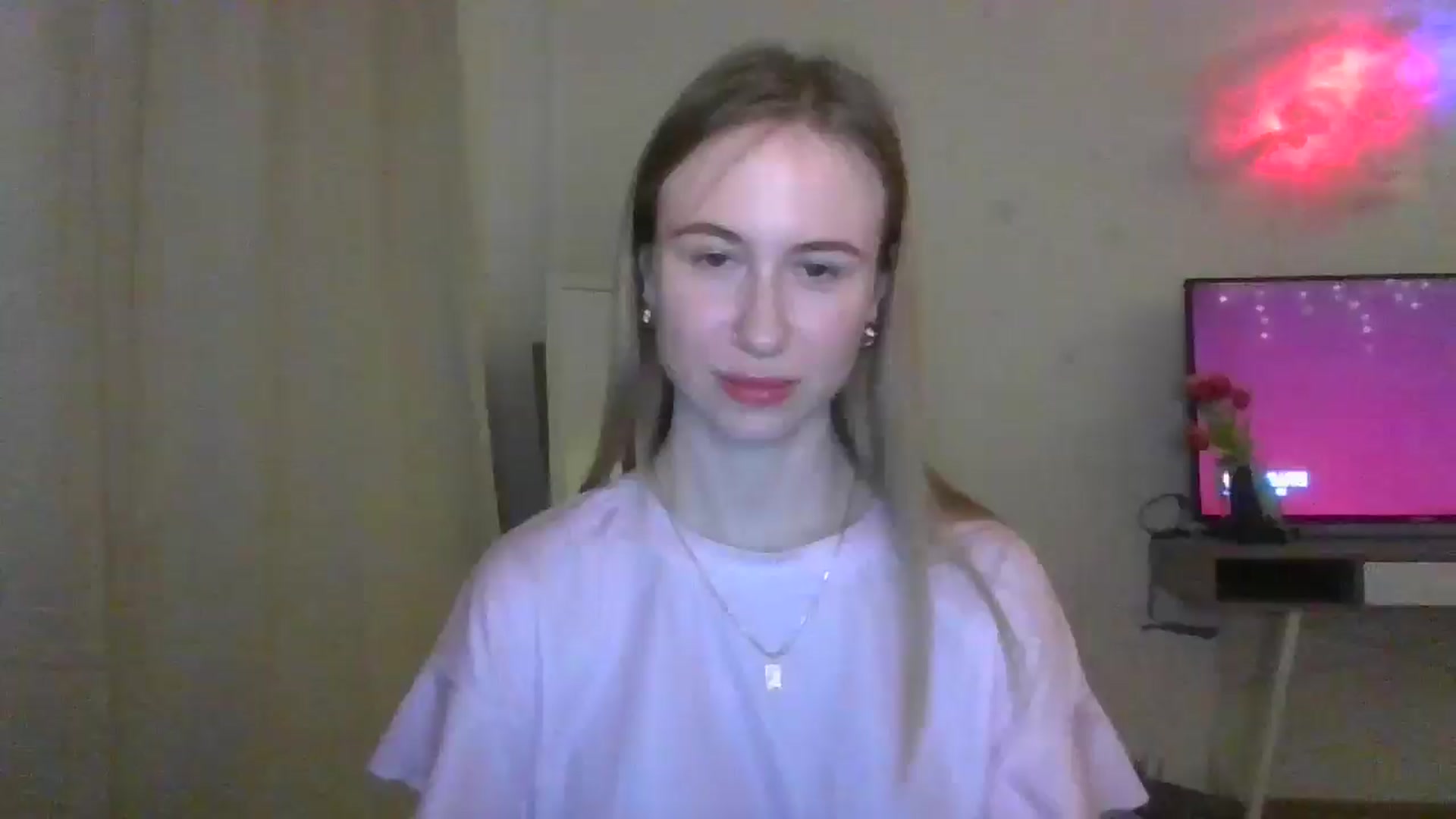 Gallery image thumbnail from Marmelade's myfreecams stream on, 02/02/2026, 24:43 image 1 of 20